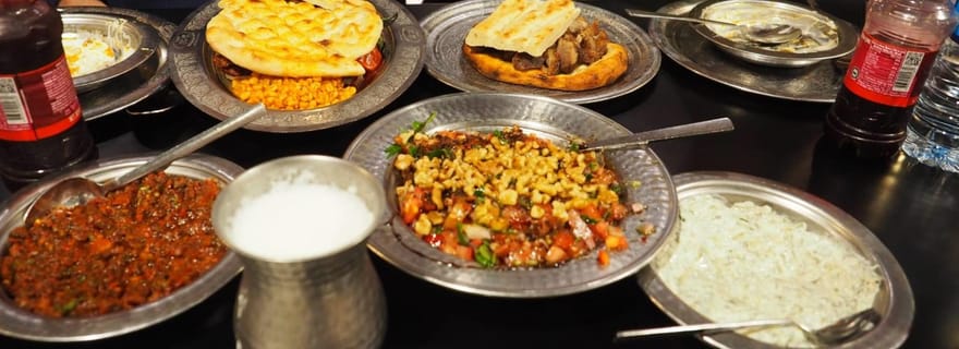 Istanbul : Dîner traditionnel turc