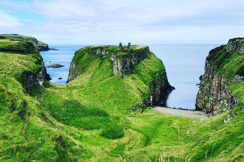 Tour guiado particular em Antrim Glens e Causeway Coast