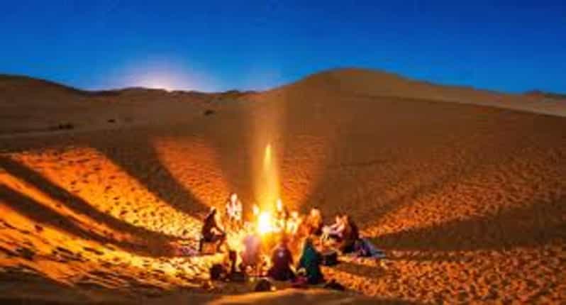 Au départ de Fès : 2 jours d'excursion de luxe dans le désert du Sahara avec balade à dos de chameau - dromadaire