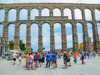 Desde Madrid, Toledo y Segovia con un recorrido opcional de ávila - Housity