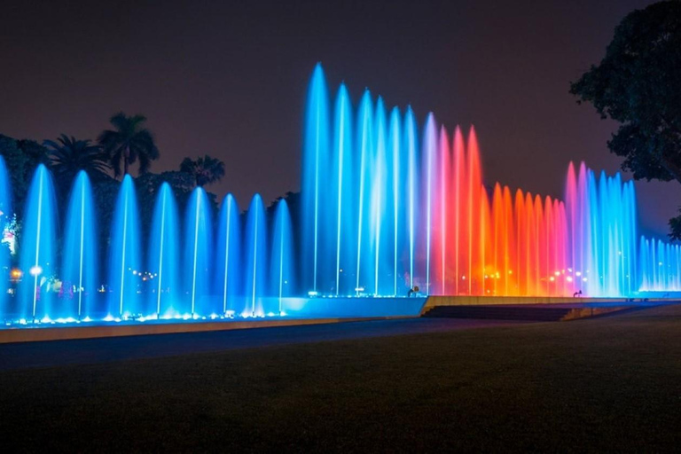 Lima: Circuito magico dell&#039;acqua e tour serale delle luci della città