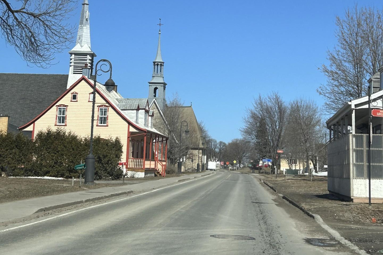 Quebec: Private Historic Tour of Île d'Orléans Quebec: Private historical tour of Île d'Orléans