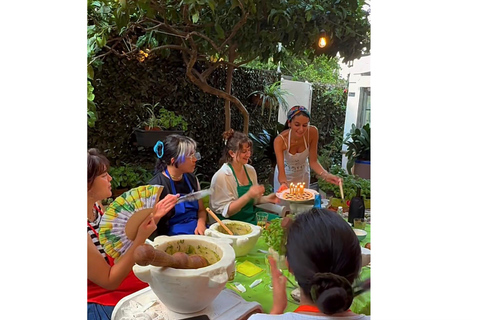 Genoa: Pesto and Walnut Sauce Lesson with World Champion and Ligurian Menu