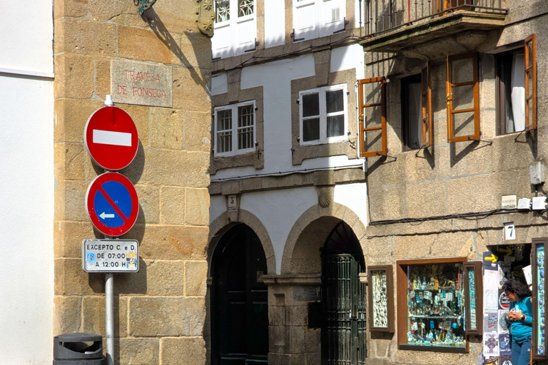 Santiago de Compostela: Private Walking Tour with Local