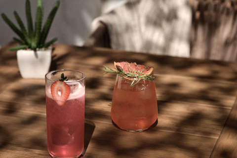 Zakynthos: Infinity Beach Club Day Pass with Food & Drinks