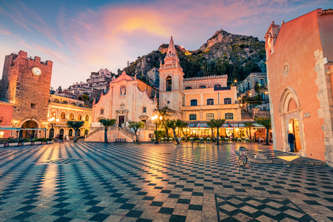 Malta: Mount Etna and Taormina Guided Day Trip by Catamaran