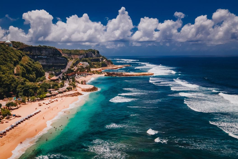 Bali: Turtle Island, Uluwatu Temple & Dinner Tour