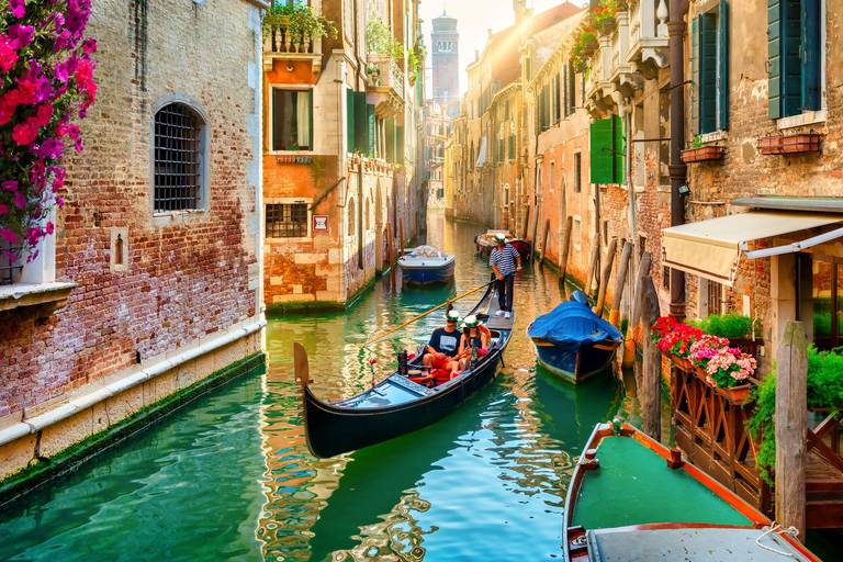 Venice: City Pass 20+ sights, Gondola & St. Marks Basilica 4 Day City Pass with St. Marks Basilica entry