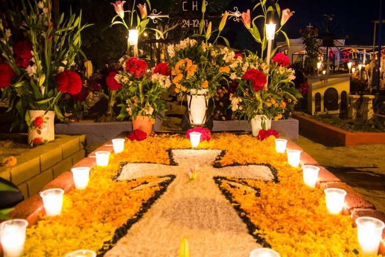 From Mexico City: San Andrés Mixquic Day of the Dead Tour