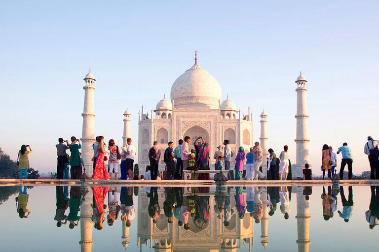 From Delhi: 2-Day Delhi & Agra Tour with Sunrise Taj Mahal All inclusive: 3-Star Hotel, Car, Driver, Ticket and Guide