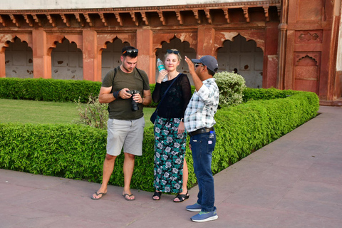 Delhi: Taj Mahal, Agra Fort, and Fatehpur Sikri Day Trip