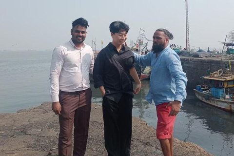 Mumbai Dawn Tour: Markets, Dhobi Ghat & Local Life