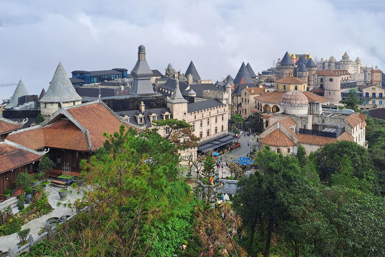 FROM HOI AN TO GOLDEN BRIDGE IN BA NA HILLS BY PRIVATE CAR