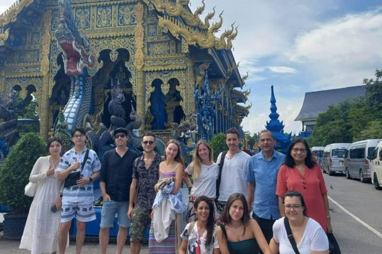 Chiang Rai: 2 Temples (White and Blue) + Black House Museum Meeting Point: Wat Phra Singh (Hotels Outside Pickup Area)