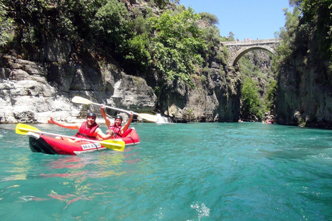 Antalya : Combo Rafting étonnant avec Zipline, 4X4 Quad, Jeep5 en 1 Raft+Buggy ou Quad+Zipline+Jeep+Trekking