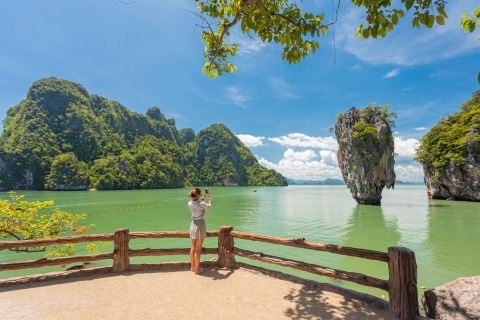 Phuket: Premium Tour to James Bond & Koh Panyi with Canoeing Phuket: James Bond Island & Koh Panyi Island by Speedboat