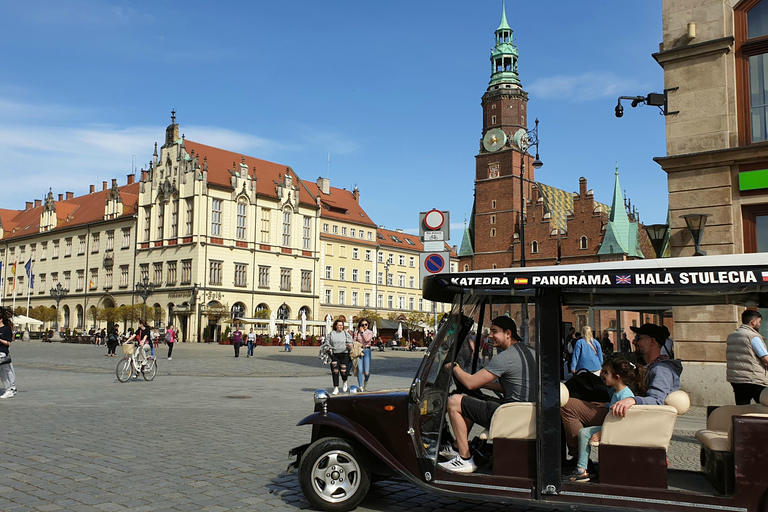 Wrocław: 2-hour RETRO e-bus tour (for groups up to 7 people)