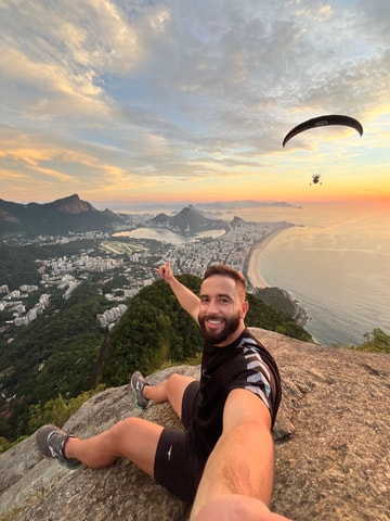 Rio de Janeiro: Dos Irmãos Hiking Tour in Vidigal - Sunrise