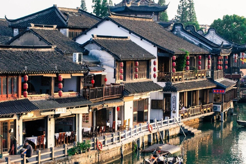 Twilight Zhujiajiao: Scenery, Sunset, and Lantern Lights