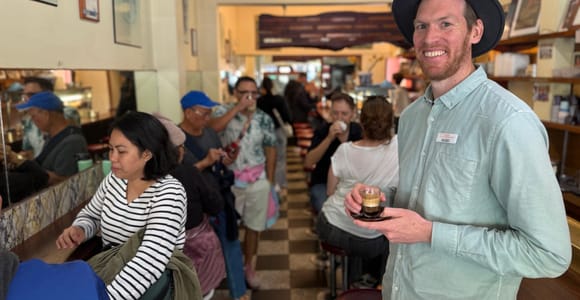 Melbourne Morning Tour: Queen Victoria Market, Trams, Coffee