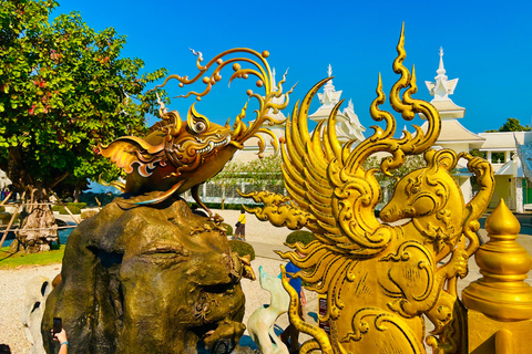 Chiang Mai: Chiang Rai-White-Blue-Big Buddha &amp; Lalitta Café[Privat] Chiang Rai-Weiß-Blau-Big Buddha &amp; Lalitta Café