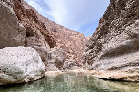 Wadi Tiwi & Wadi Shab: Full-Day Guided Adventure Wadi Tiwi & Wadi Shab: Full-Day Guided Adventure