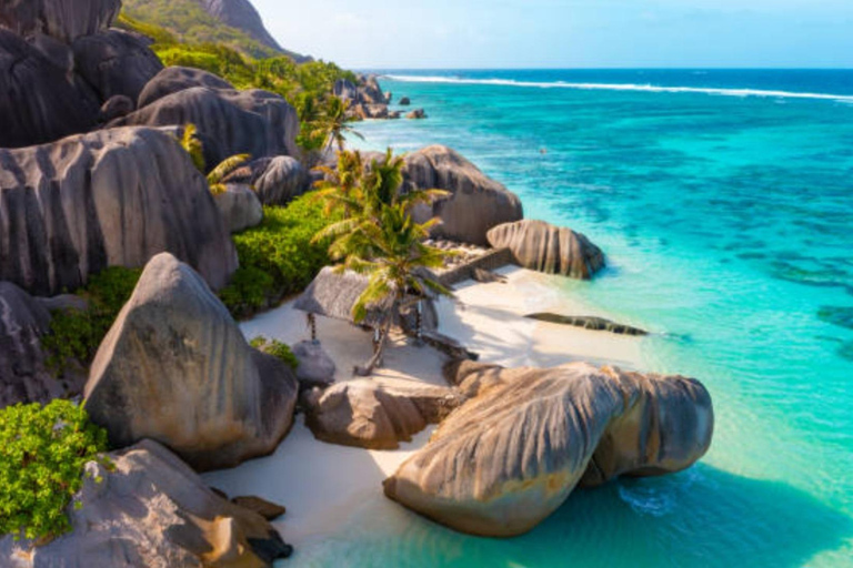 Noleggio barche private di lusso a Praslin, Seychelles