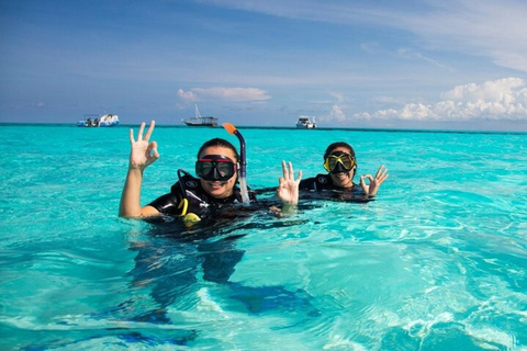 Zanzibar: Fängelseön och Nakupenda Sandbank Tour med lunchZanzibar: Fängelseön och Nakupenda Sandbank-tur med lunch