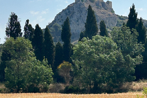 Aureille: Les Civadières, Roquemartine en Les Opies op de fietsAureille: De grote Opies-fietstocht Privé