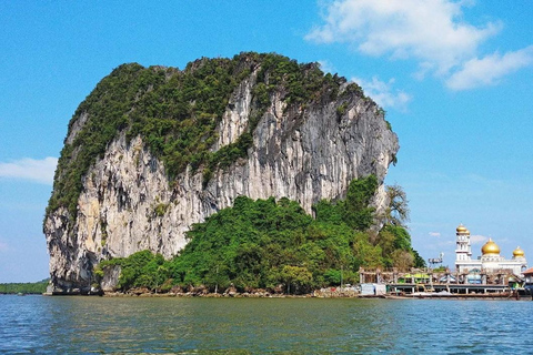 Día completo privado en lancha rápida por las Islas James BondExcursión privada de un día entero en lancha rápida a la Isla James Bond