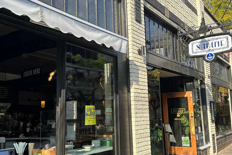 Seattle: Ballard Farmers Market Food & Nordic History Tour