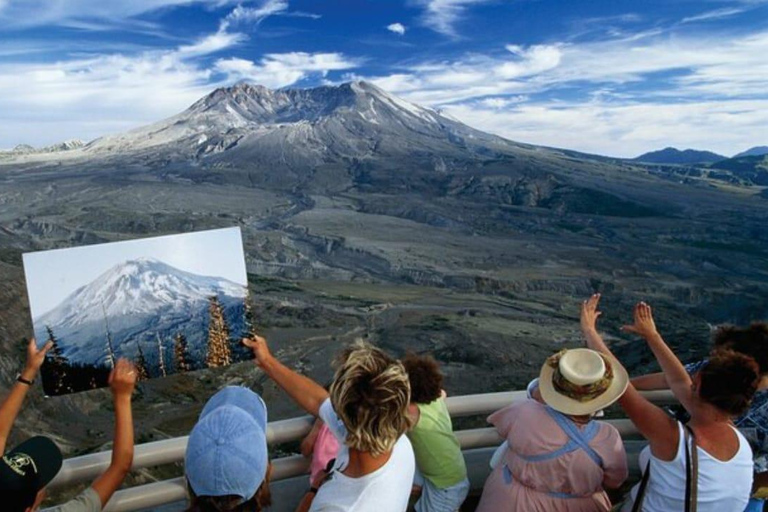 Depuis Portland : Explorez le mont Saint Helen en petit groupe