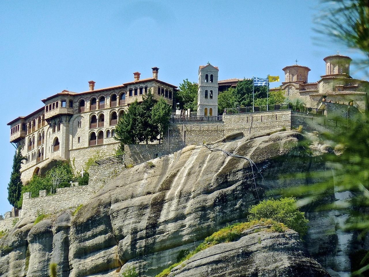 Von Thessaloniki zu den Klöstern und Geschäften in Meteora.
