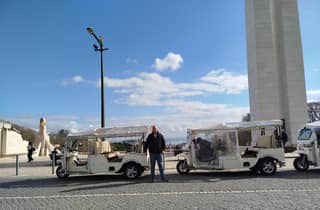 Lissabon: 3-stündige Tuk-Tuk-Sightseeing-Tour mit kostenloser Abholung