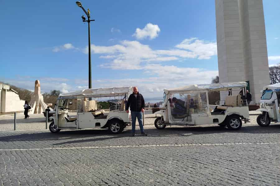 Lissabon: 3-stündige Tuk-Tuk-Sightseeing-Tour mit kostenloser Abholung. Foto: GetYourGuide Lissabon: 3-stündige Tuk-Tuk-Sightseeing-Tour mit kostenloser Abholung. Foto: GetYourGuide