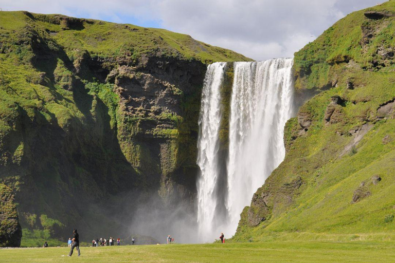 South Coast Private Multilingual Tour from Reykjavik