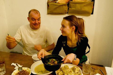 Shanghai: Corso di cucina cinese autentica con il Master ChefGruppo di 4 persone