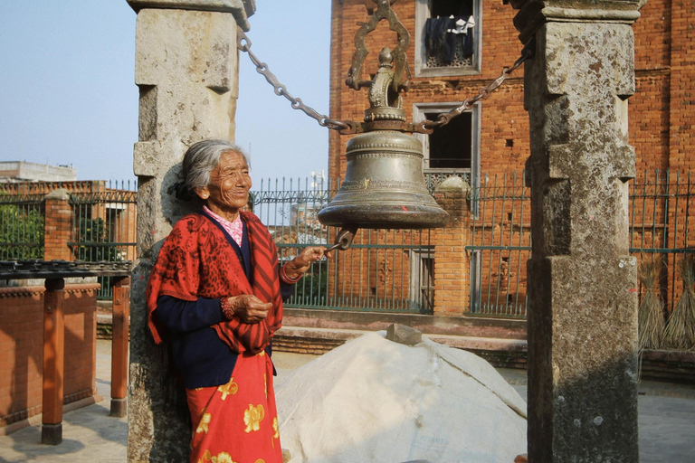 سوايامبوناث: جولة غروب الشمس وأضواء المدينةخاص