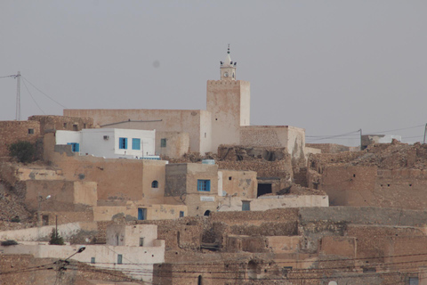 From Djerba: 2Day Tour to Tozeur, the Mountain Oasis matmata