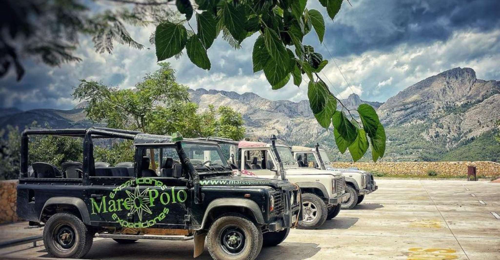 Benidorm, viaggio guidato in jeep a Guadalest e Algar Falls - Hizvo
