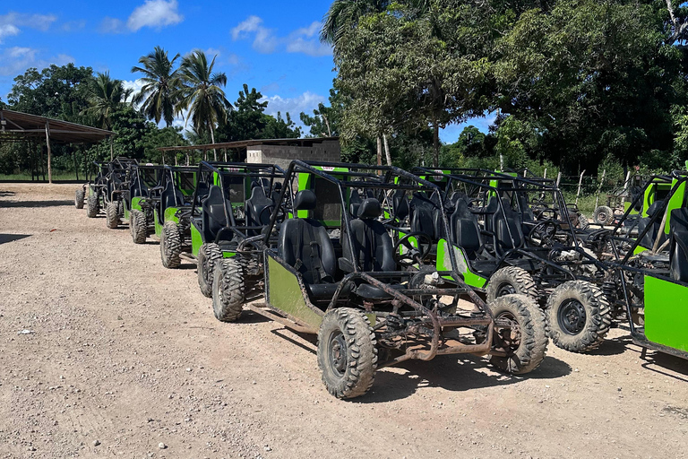Punta Cana Buggies attraverso campi e spiagge