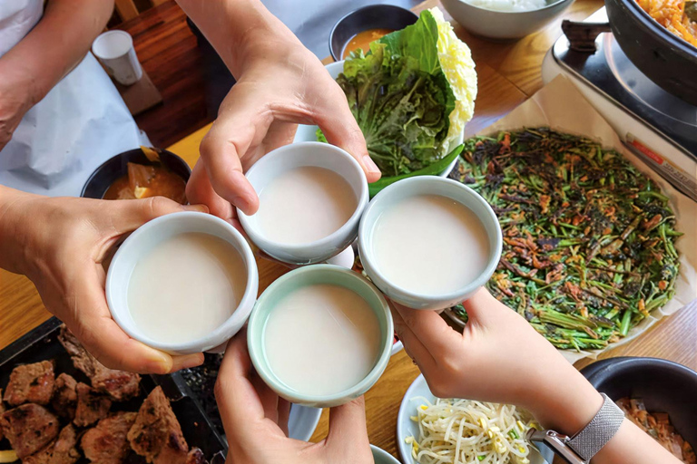 Seoul: Hiking for Drinking Like a Local with Food & Liquor Seoul: Hiking for Drinking Like a Local with Lunch & Liquor