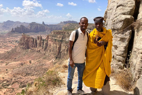 Antike Wunderwerke erforschen: Eine 3-tägige Tour zu den Geralta-Kirchen