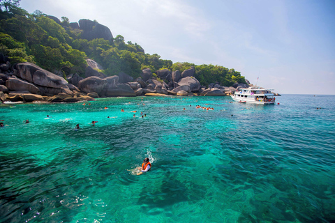 Phuket/Khao Lak: The Elite Similan Islands Yacht Experience Hotel pickup in Phuket