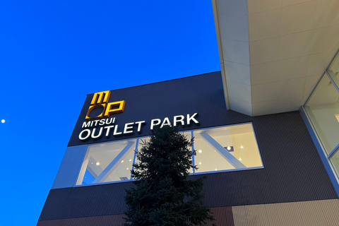 Spiel mit Schnee! im HOKKAIDO Snow Park &amp; Outlet ShoppingSkifahren und Rodeln erleben voller Plan