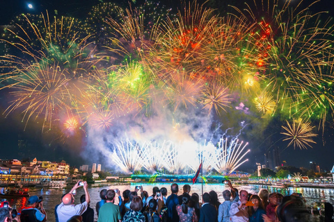 Bangkok: Horizon Yacht Dinner Cruise