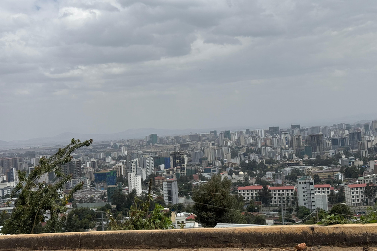 Addis Abeba: Halbtägige Shopping- und Stadtrundfahrt