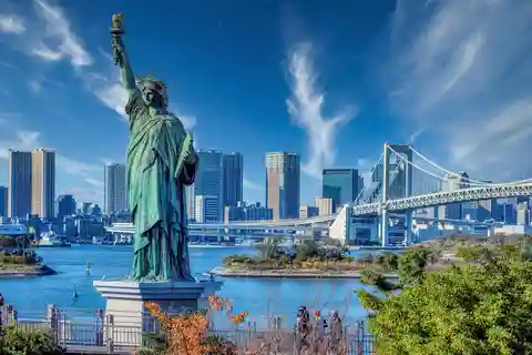 Tokyo: Exlusive Private Tour with English speaking chauffeur