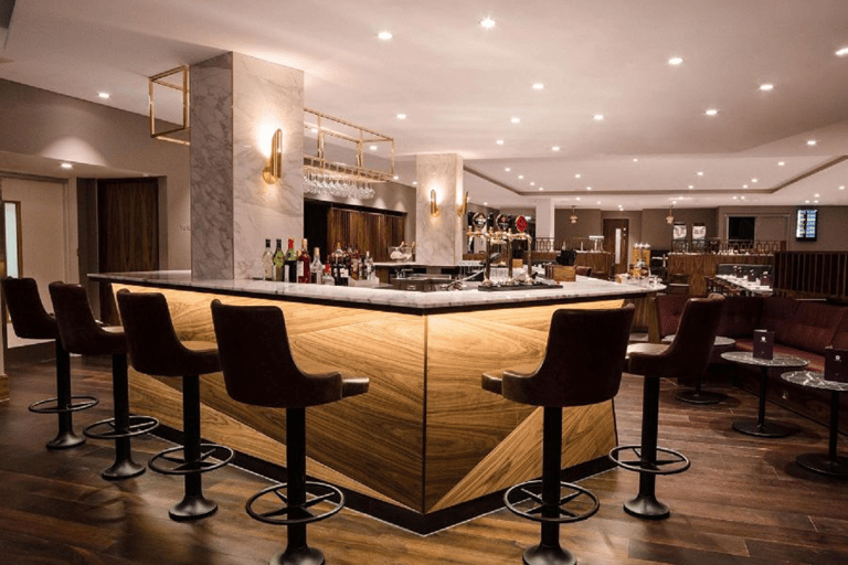 伦敦：盖特威克机场1号盖特威克访问权限北航站楼国内和国际出发：盖特威克北 1 号