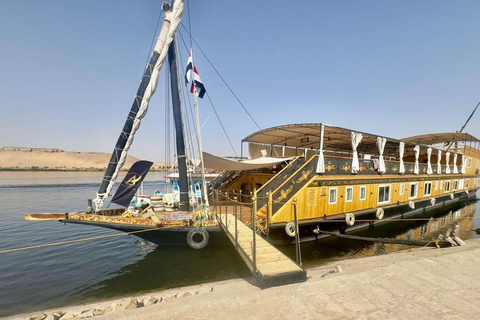 Aswan: 4-Day Luxury Dahabiya Nile Cruise